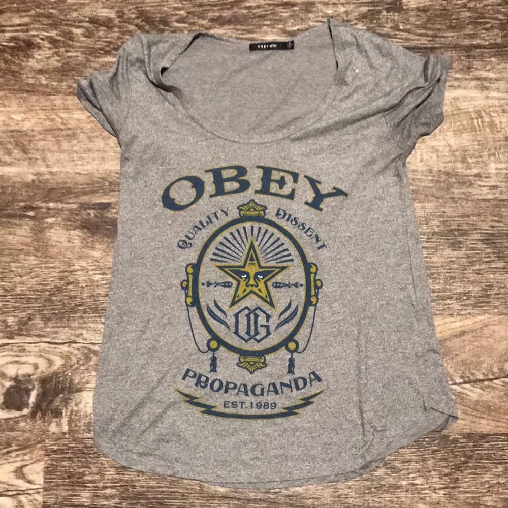 🔥Obey Tee